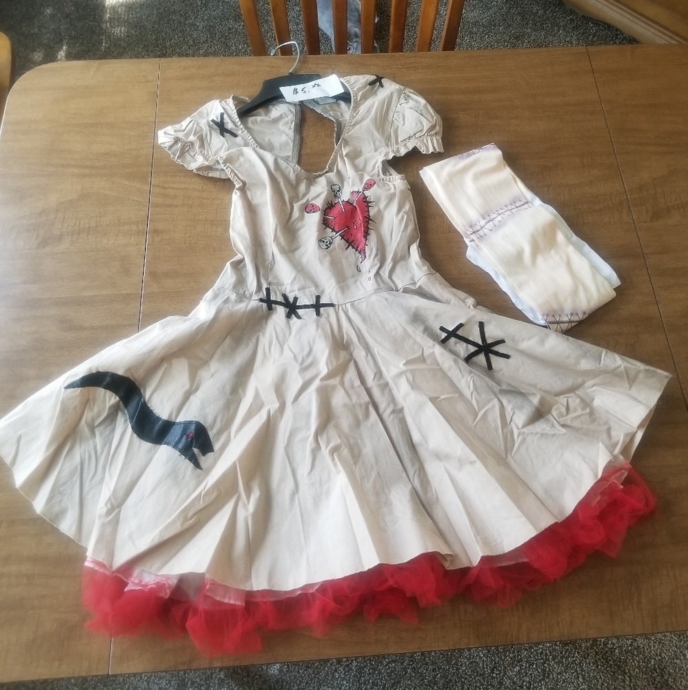 "Broken doll" costume ⭐traded⭐